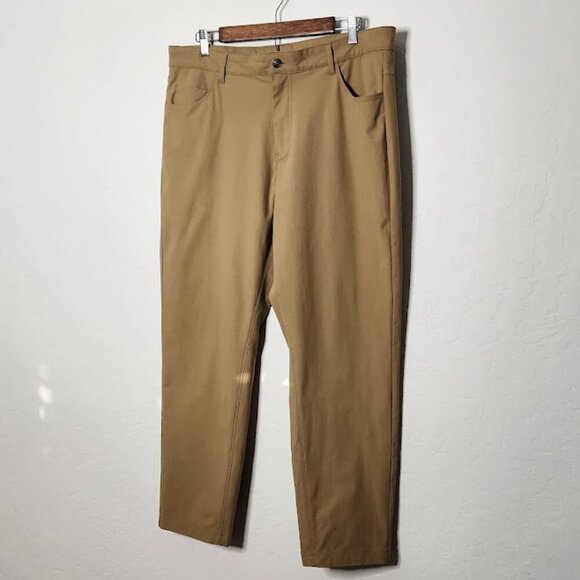 Fabletics Men's Chino Style Pants Size 34 - Picture 4 of 7